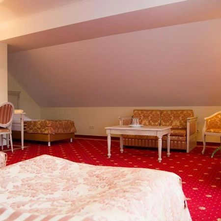 Hotel Stodolka Cminsk Eksteriør billede