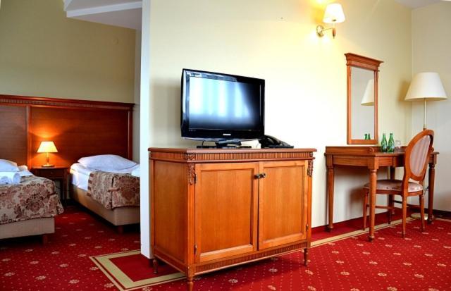Hotel Stodolka Cminsk Eksteriør billede